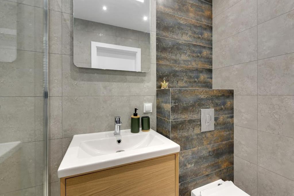 Apartament W Gdyni - Plac Unii By Grand Apartments Гдиня Екстер'єр фото